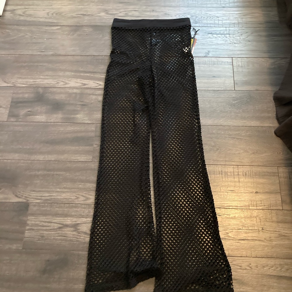 Mesh cover up